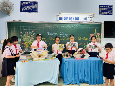 Trường Tiểu học Nguyễn Du hưởng ứng ngày hội đọc sách