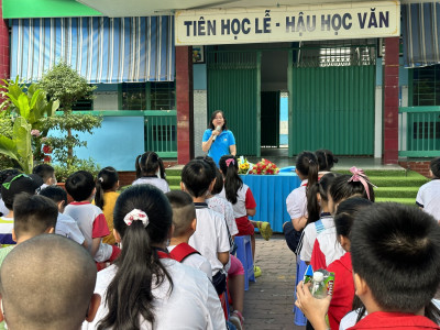 Trường Tiểu học Nguyễn Du phối hợp cùng Đoàn phường Phú Cường tổ chức tuyên truyền, giáo dục pháp luật cho thiếu nhi năm 2023.